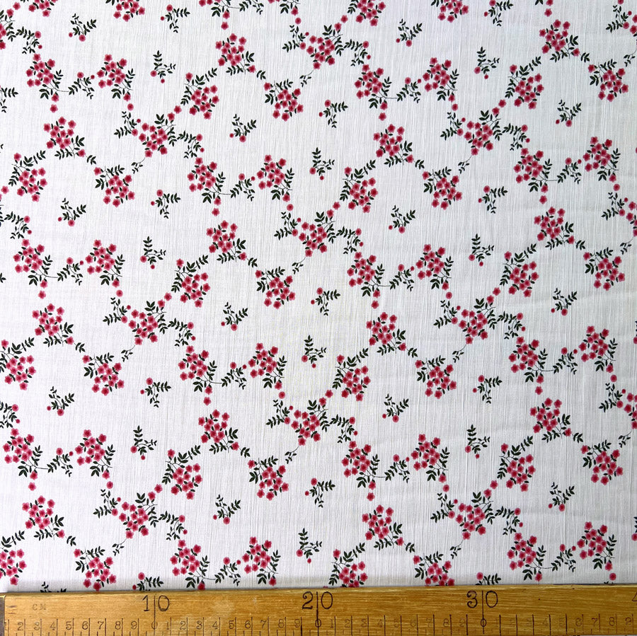 Floating In Circles - Chloe Pink