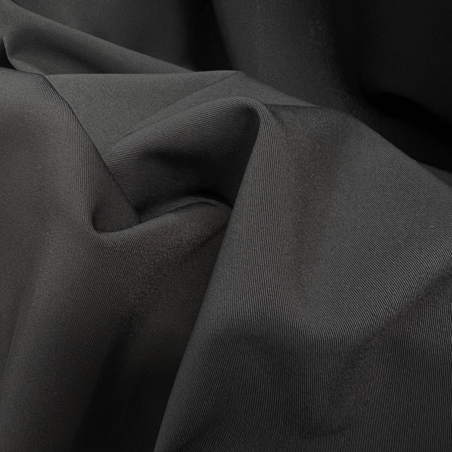 Remnant - Flowy - Black - (2.8m)