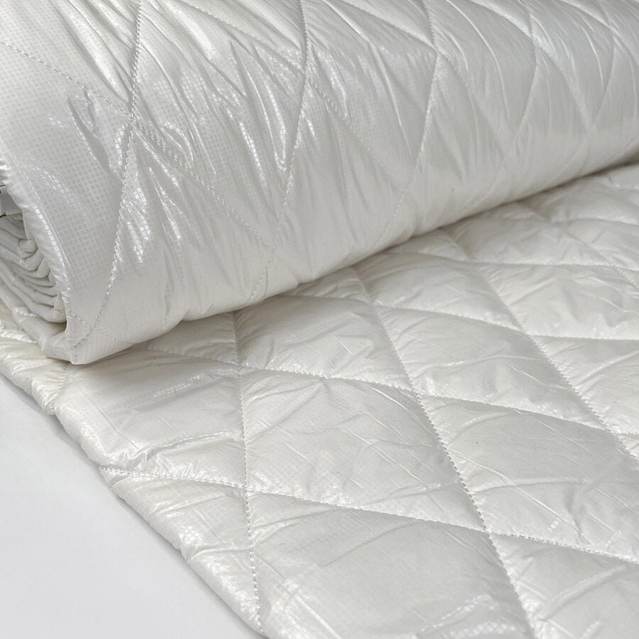 Foil Quilting White Polyester Wadded Diamond Coating Fabric Bolt