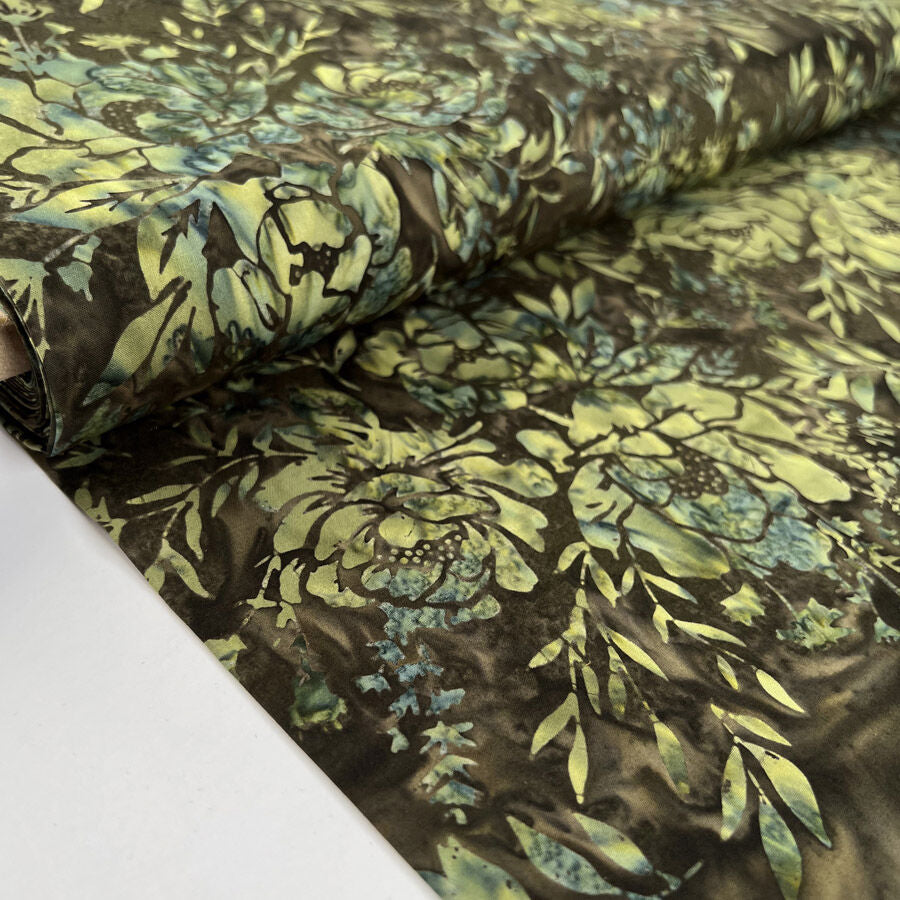 Hoffman Bali Cotton Lawn Snake Green Floral Abstract Indonesian Fabric Bolt