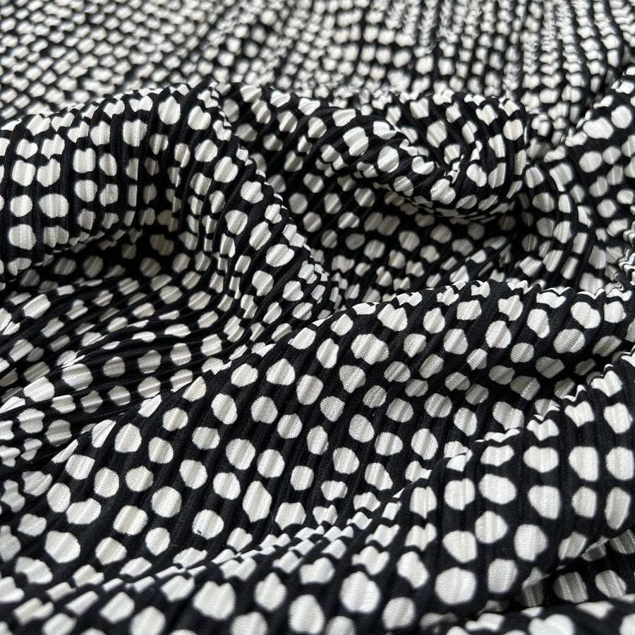 I Ll Take That Polyester Black White Spotty Crinkle Dress Fabric