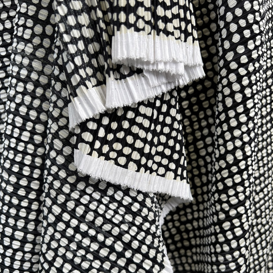 I Ll Take That Polyester Black White Spotty Crinkle Dress Fabric Fold