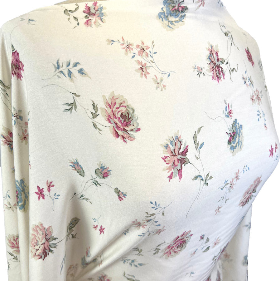 Challis - Lauren Rose