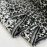 Jacquard - Mono Flower