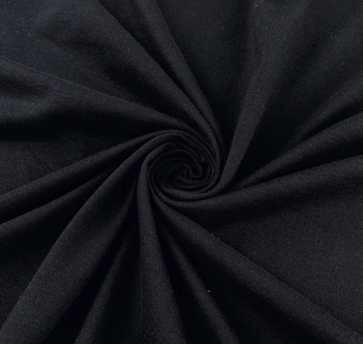 Jumbo – Black Jersey