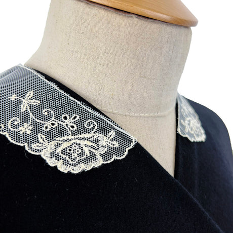 Lace Floral Embroidered Cotton Polyester Collar Dolly Cream Side