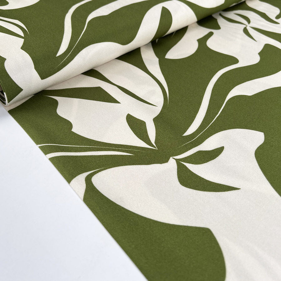 Light & Lush - Wild Olive