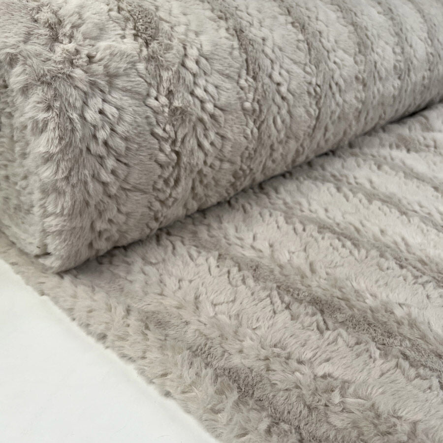 Lora - Faux Fur - Nude