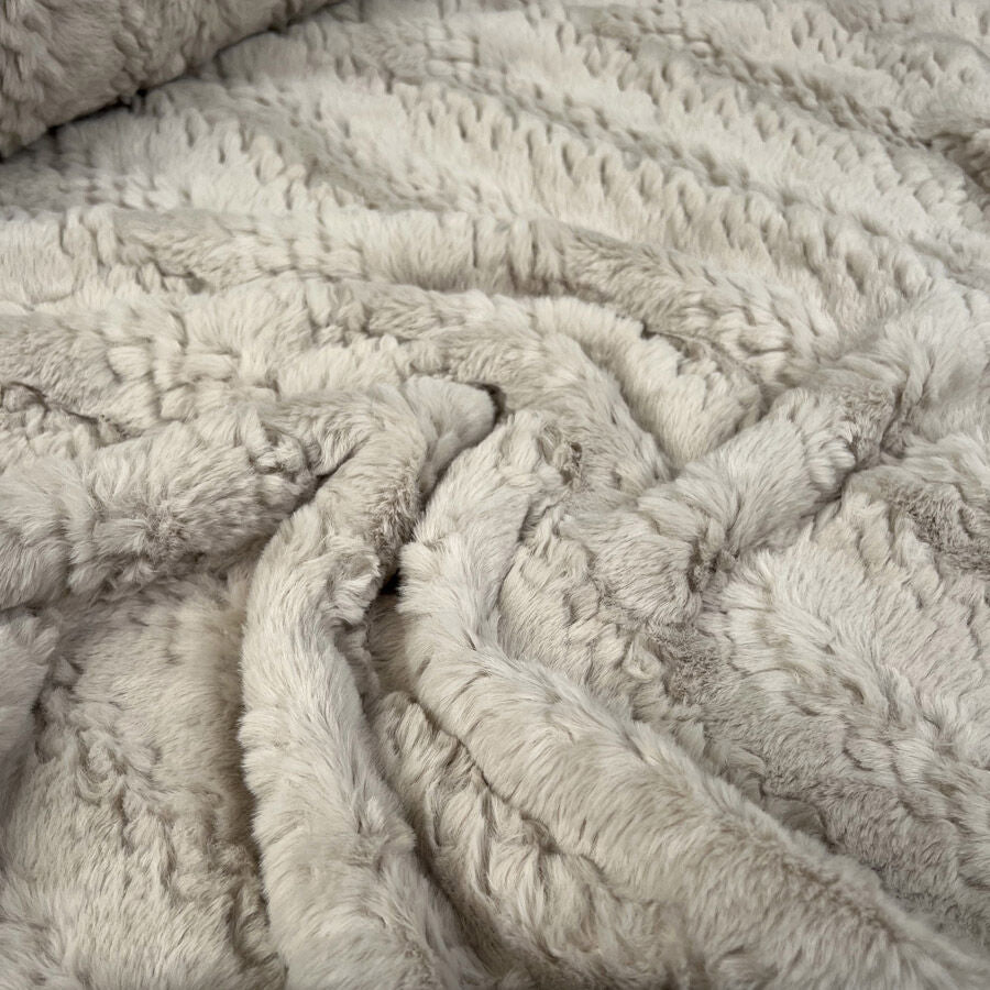 Lora - Faux Fur - Nude