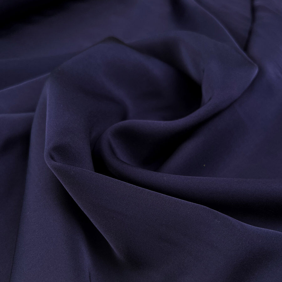 Remnant - Luscious Viscose - Ink (1.15m)