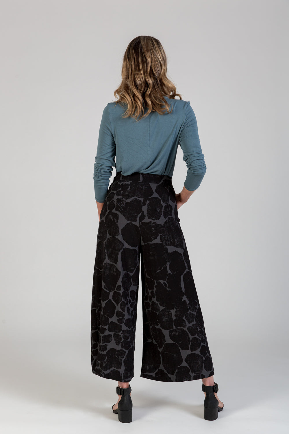 Megan Nielsen - Flint Pants & Shorts Pattern