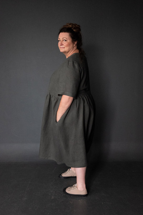 Merchant & Mills - Ellis & Hattie Dress Pattern (UK 18-28)