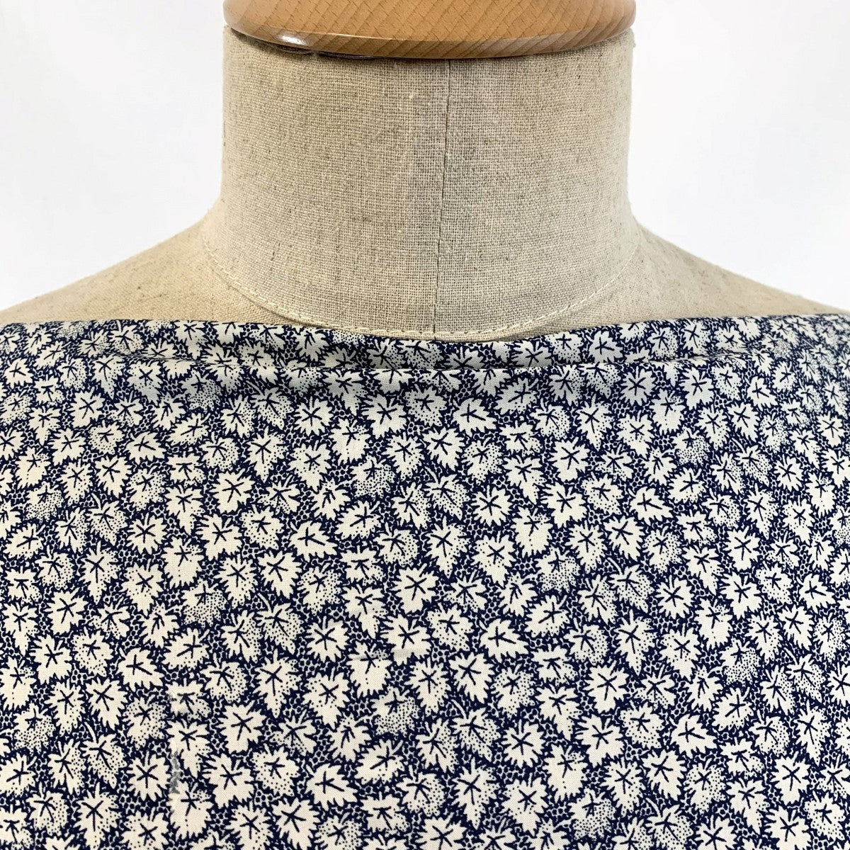 Pima Cotton Lawn - Navy Leaf
