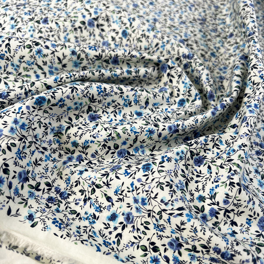 Remnant - Pima Cotton Lawn - Forget Me Nots (1.5m)