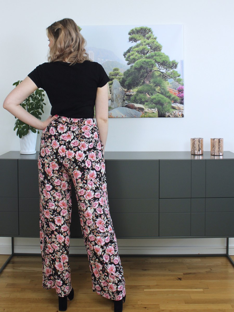 Ploen Patterns - Tyra Trousers Pattern (EU 32-50)