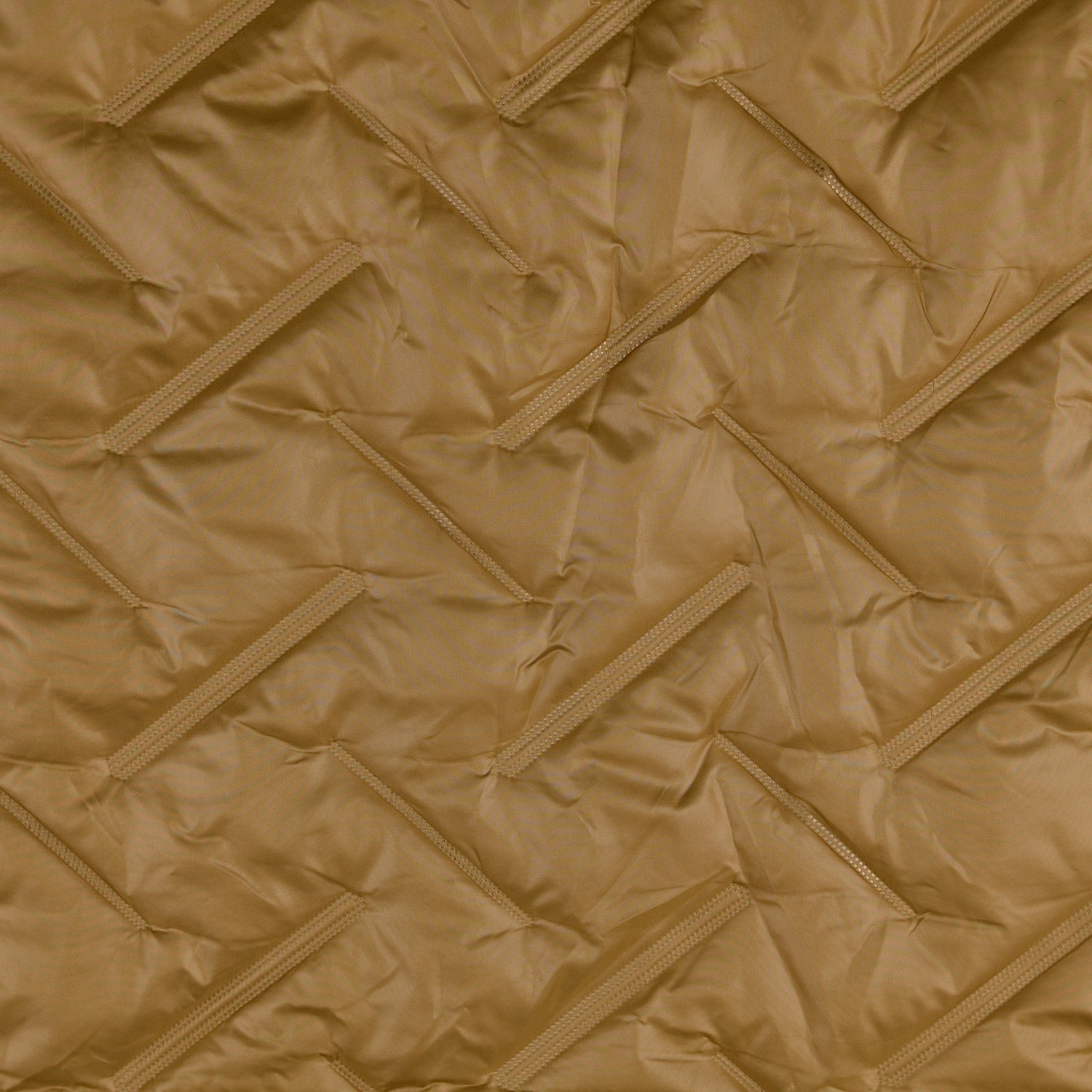 Grate Quilt - Sand