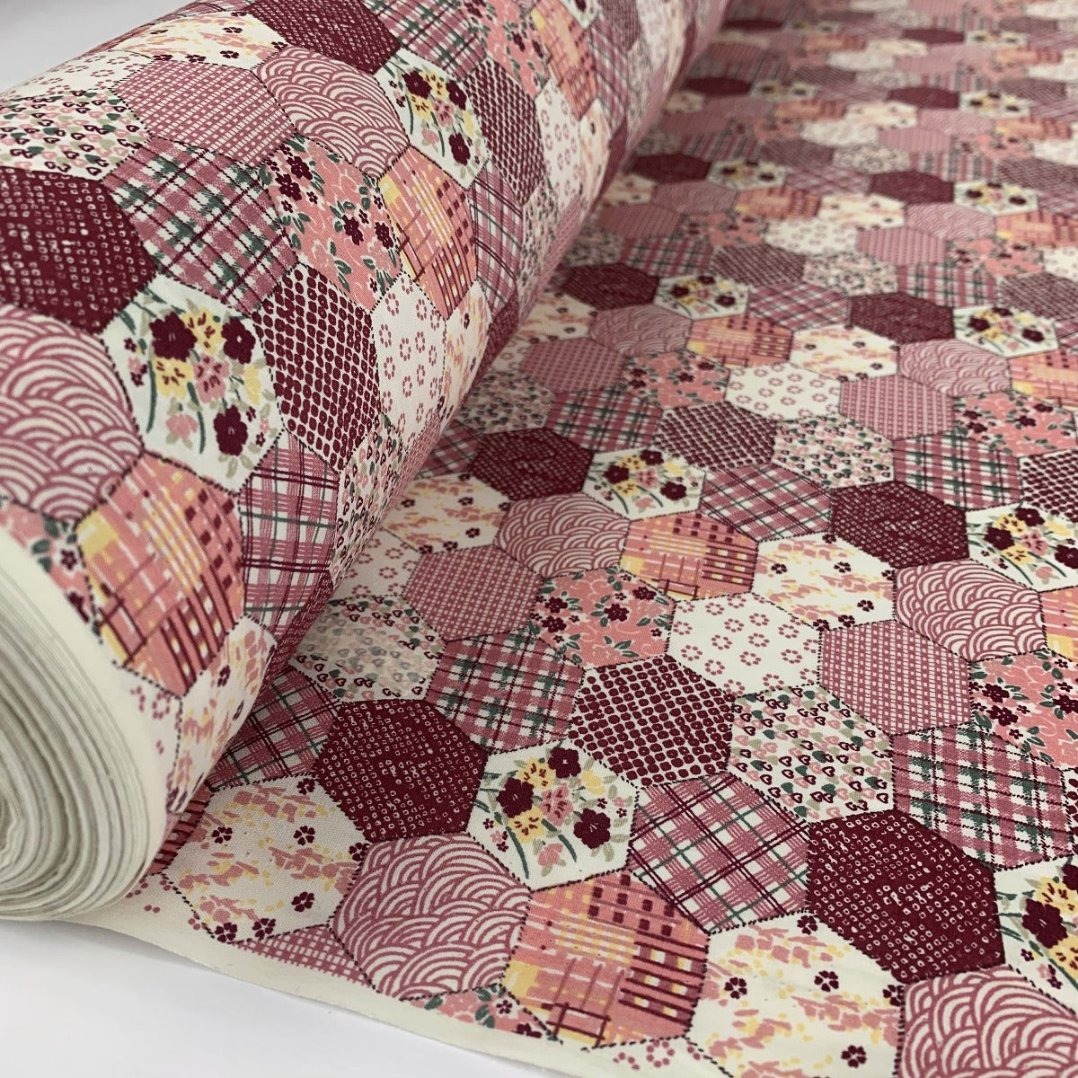 Sewing Room - Patchwork Pink