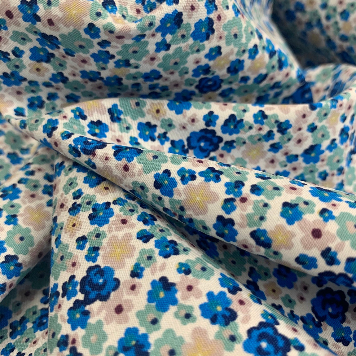 Poplin Print - Autumn Bunch - Blue