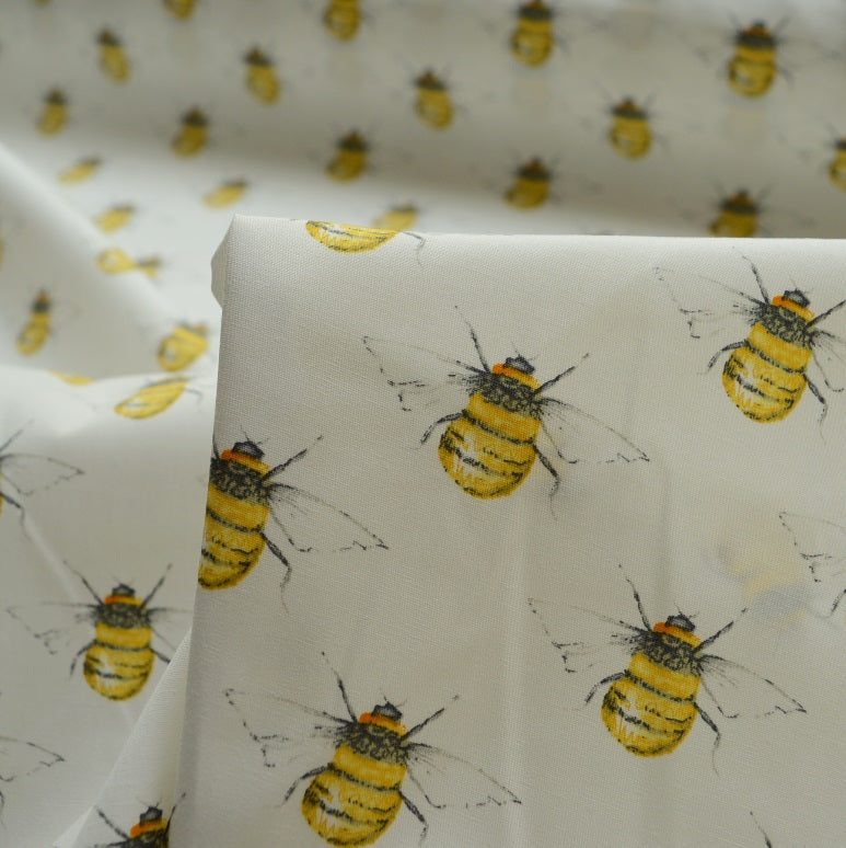 Poplin Print - Bumble White
