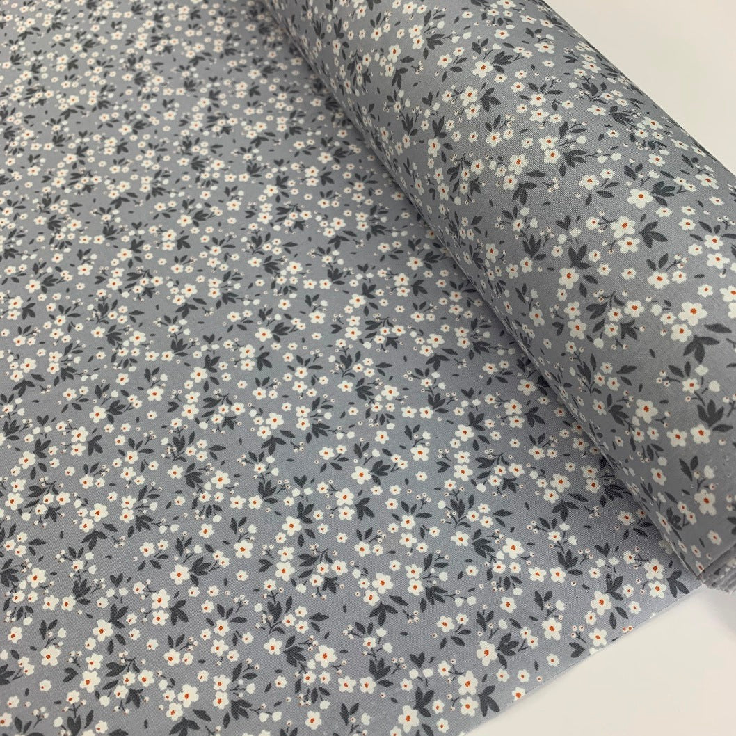 Poplin Print - Fields - Pale Grey