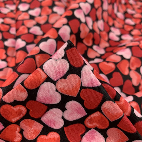 Poplin Prints Hearts Red And Pink Fold