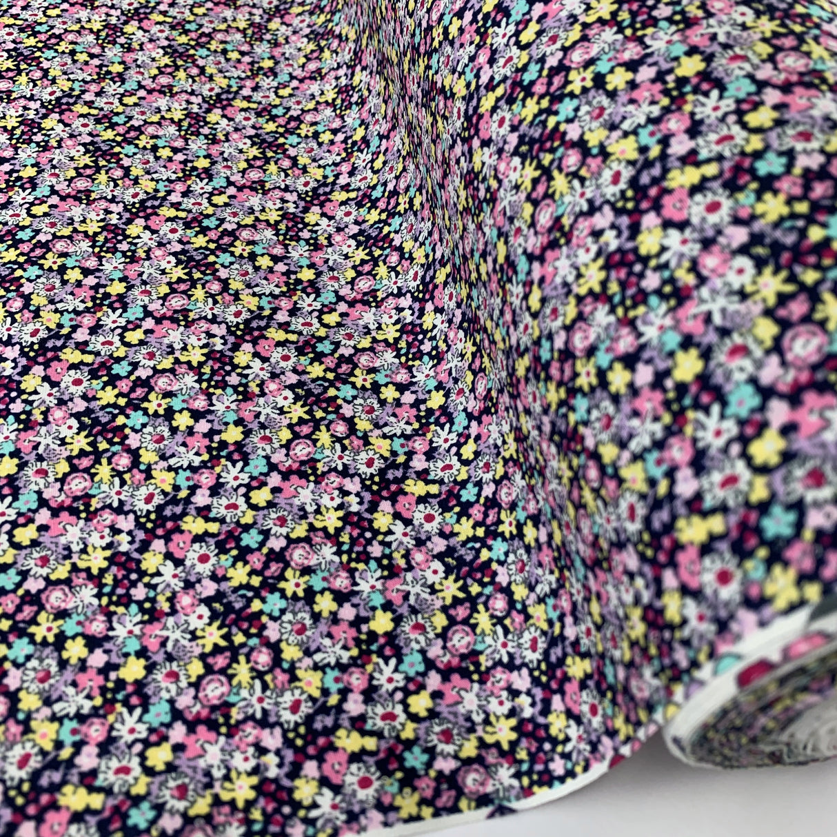 Poplin Print - Jayne - Navy