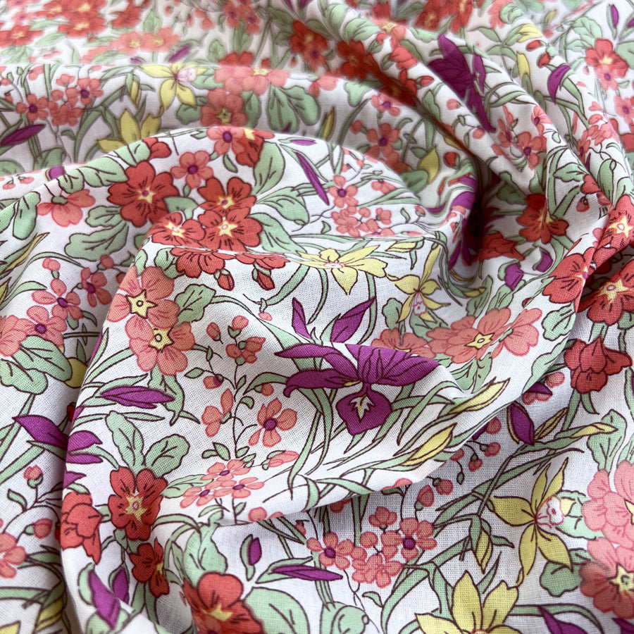 Poplin Styles Wild Petals Floral Red Pink Cotton Poplin Dress Craft Fabric
