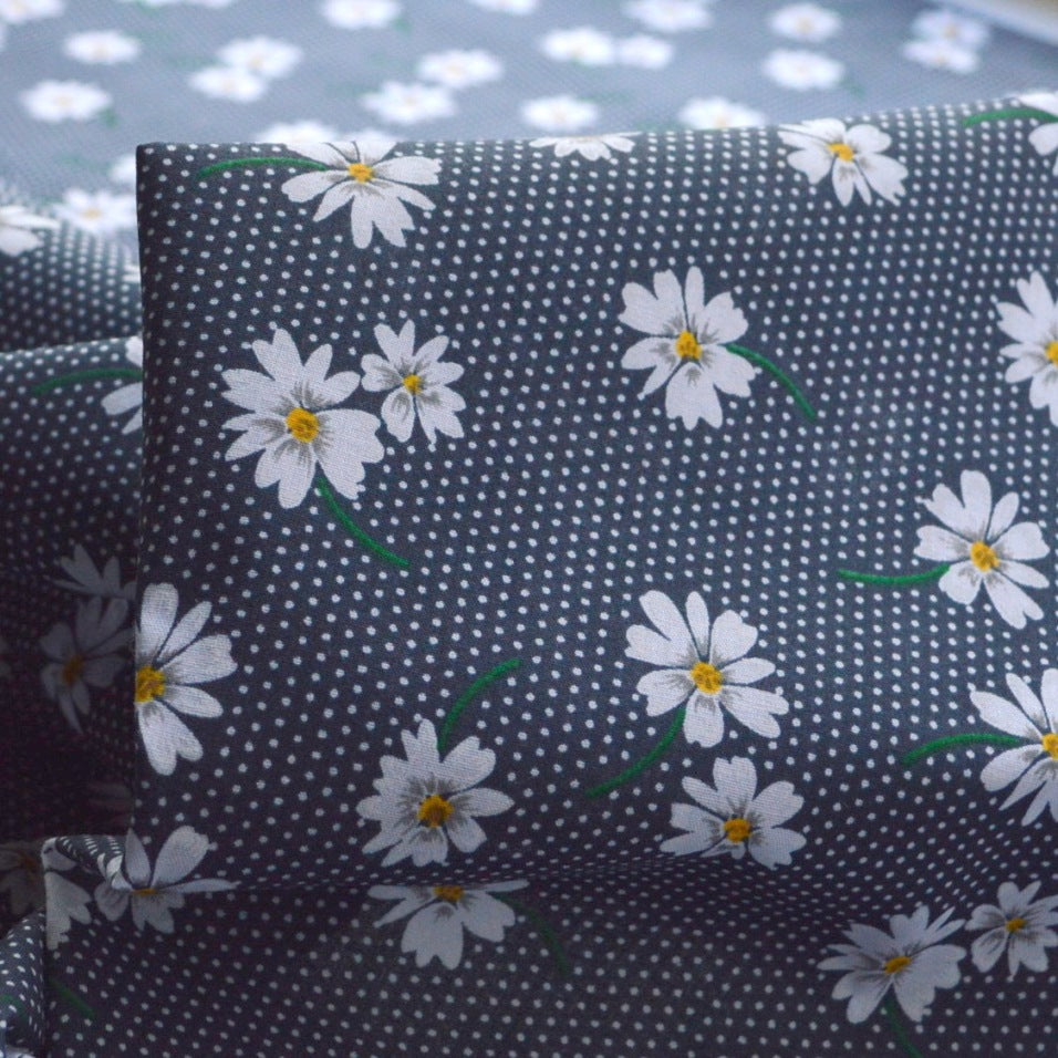 Put The Kettle On - Wishing Time Away - Navy