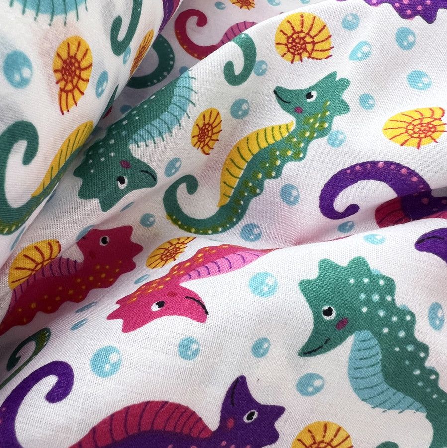 Pretty Polly - Seahorses