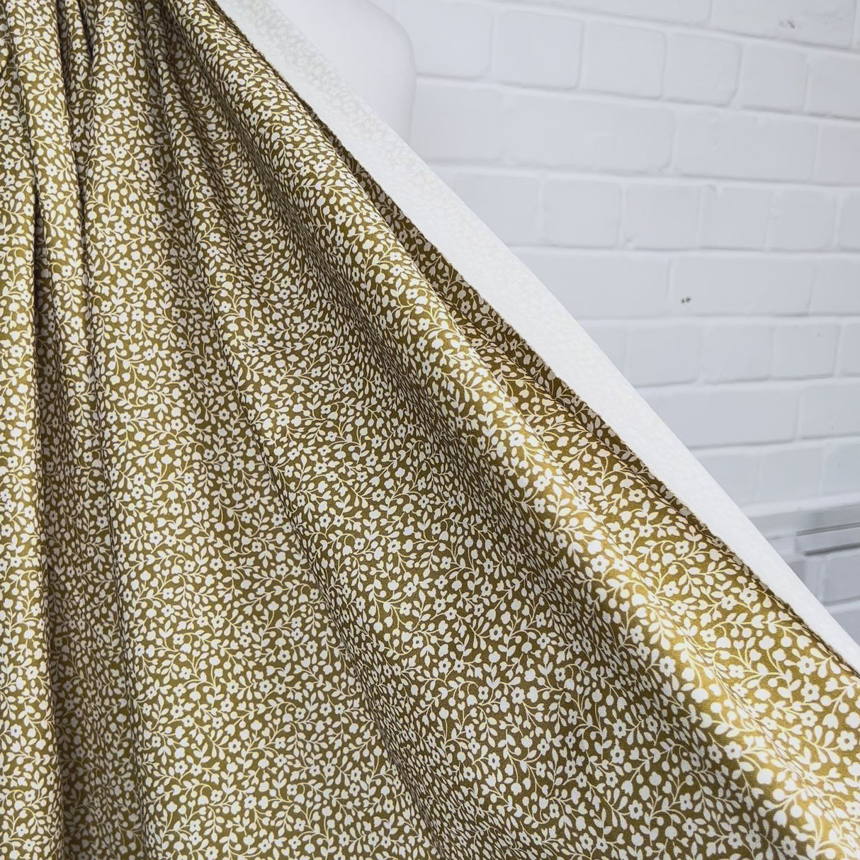 Floral Craft Quilting Cotton Fabric Dashwood Cotton - Golden Ochre Video