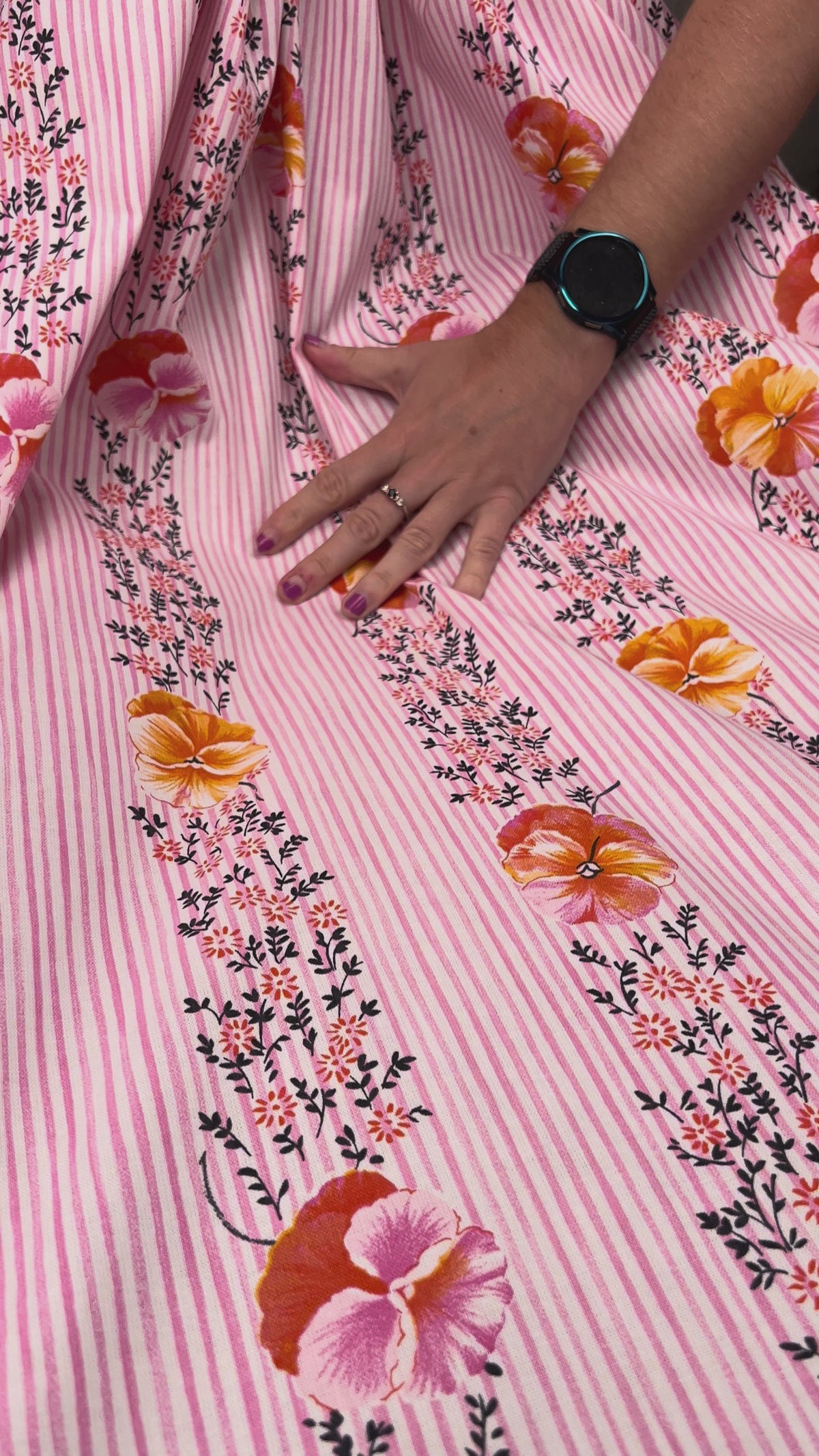 Printed Cotton Canvas Fabric Designers Guild - Pansey Stripe - Pink Video