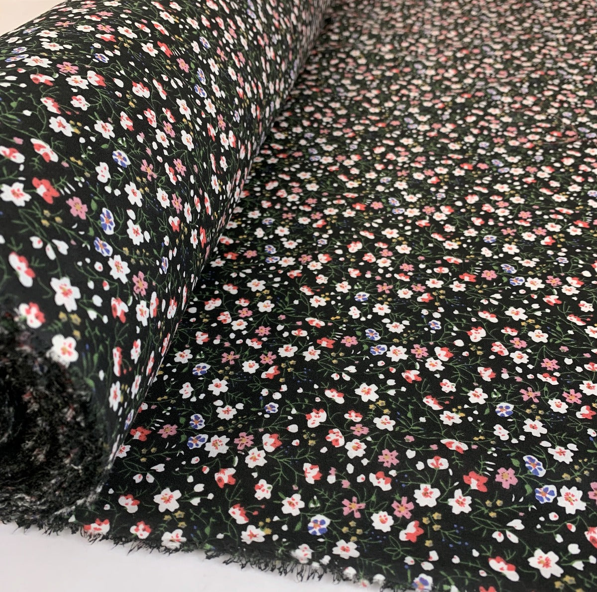 Put The Kettle On - Blossom Black