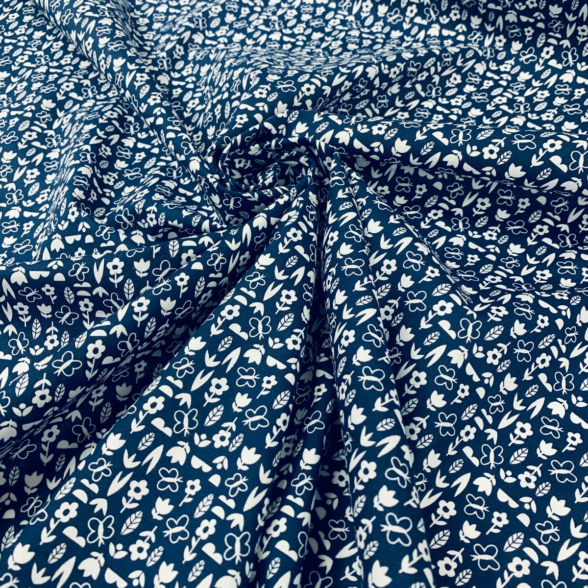 Put The Kettle On - Night Garden