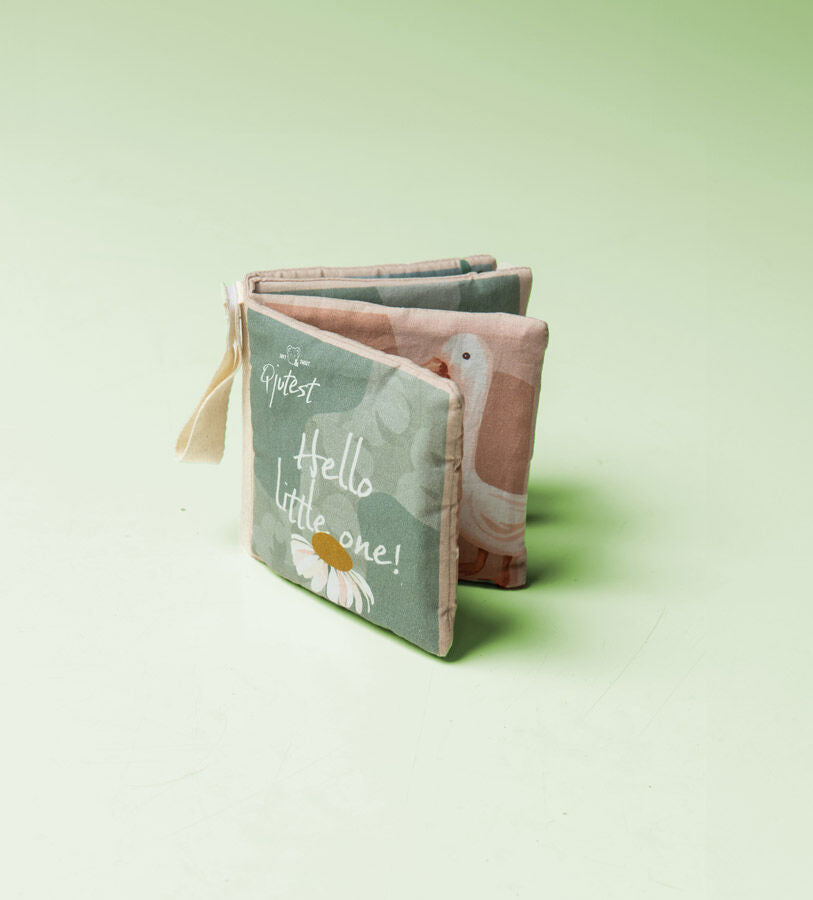 Qjutie - Cotton Poplin - Baby Feelbook Panel