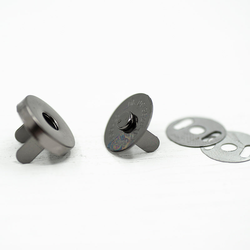Magnetic Fasteners - All Colours (18mm)