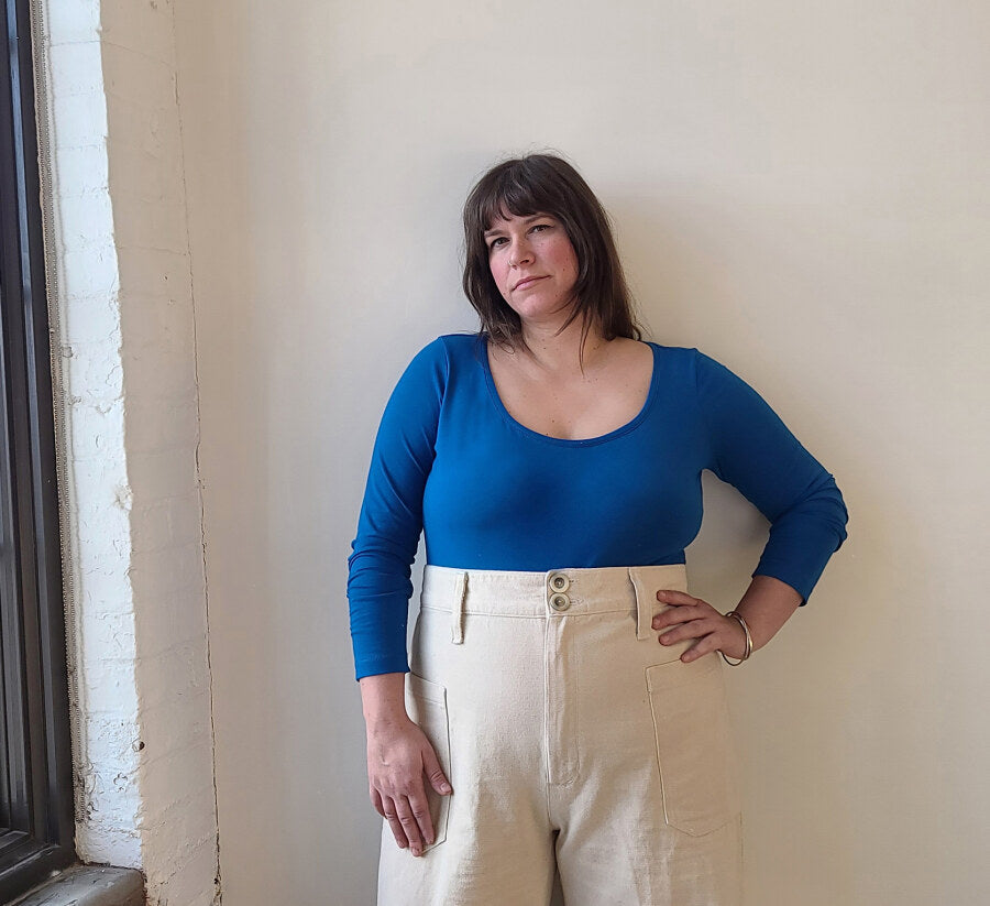 Sew House Seven - Curvy Skyline Tee Pattern (US 16-34)