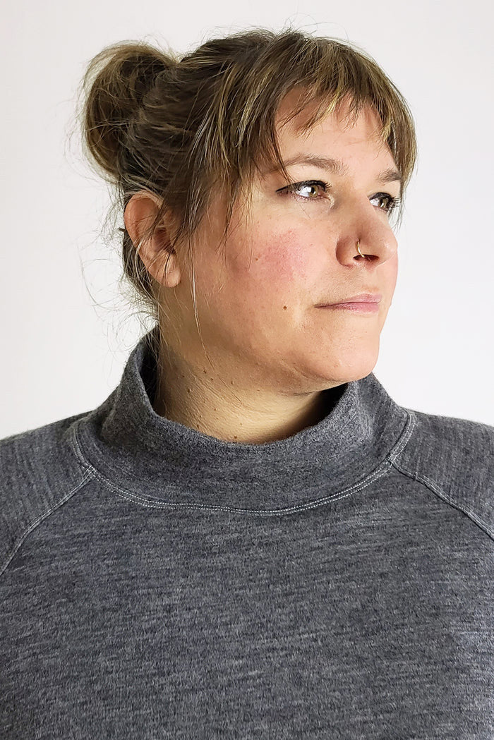 Sew House Seven - Curvy Toaster Sweaters Pattern (16-34)