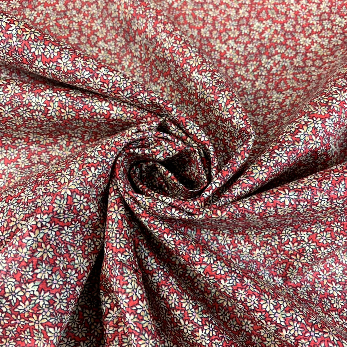 Sewing Room - Bessie - Red