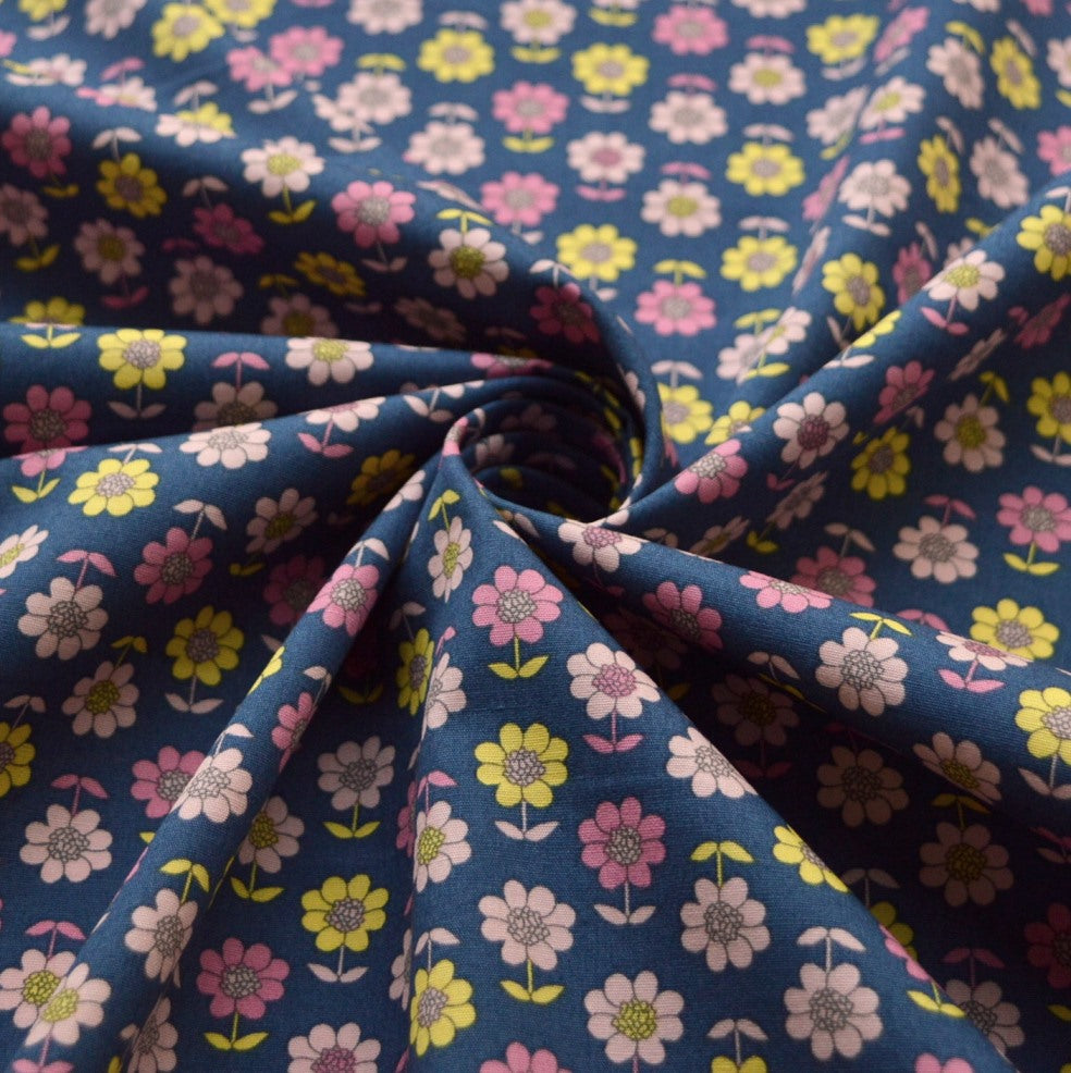 Sewing Room - Flower Power