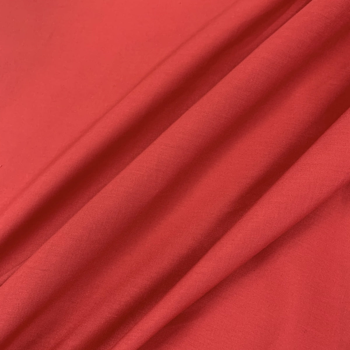 Superior Quality Plain Poly/Cotton - Lipstick