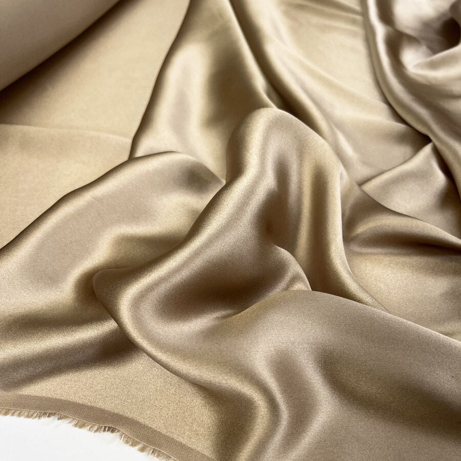 Silk Radiance - Beige