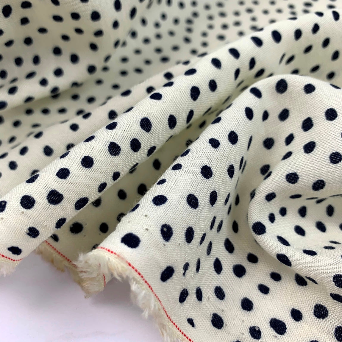 Simple as - Only the brave - Ivory