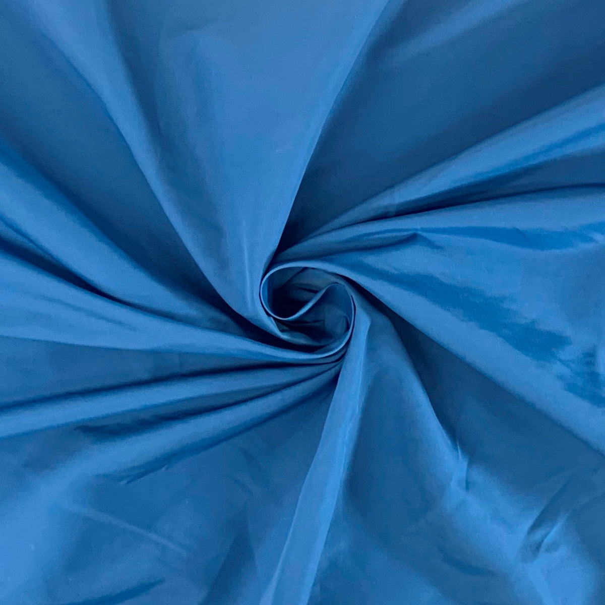 Remnant - Smartly Does It - Blue (2.5m)