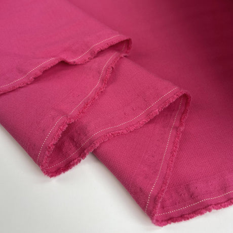 Smooth Suiting Cerise Polyester Plain Pink Woven Crepe Dress Fabric Fold