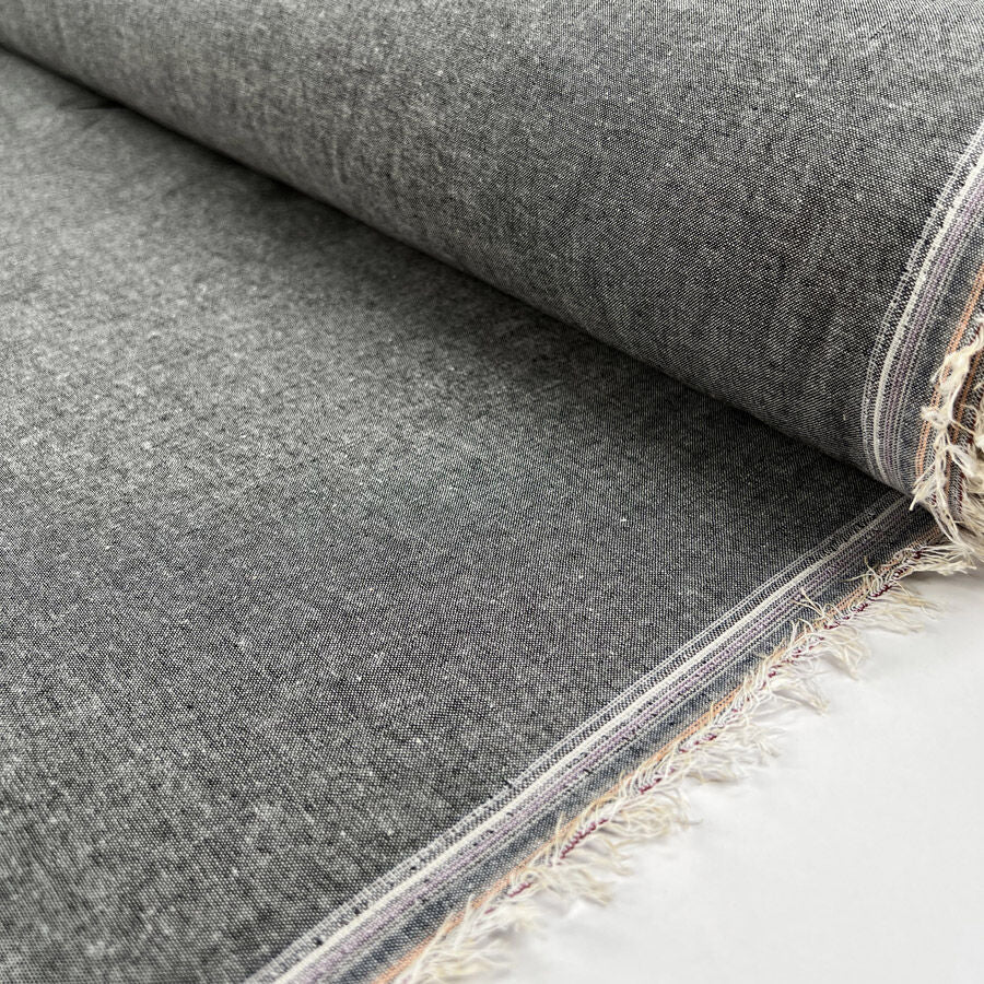 Soft Chambray Grey Cotton Plain Woven Shirting Fabric Roll