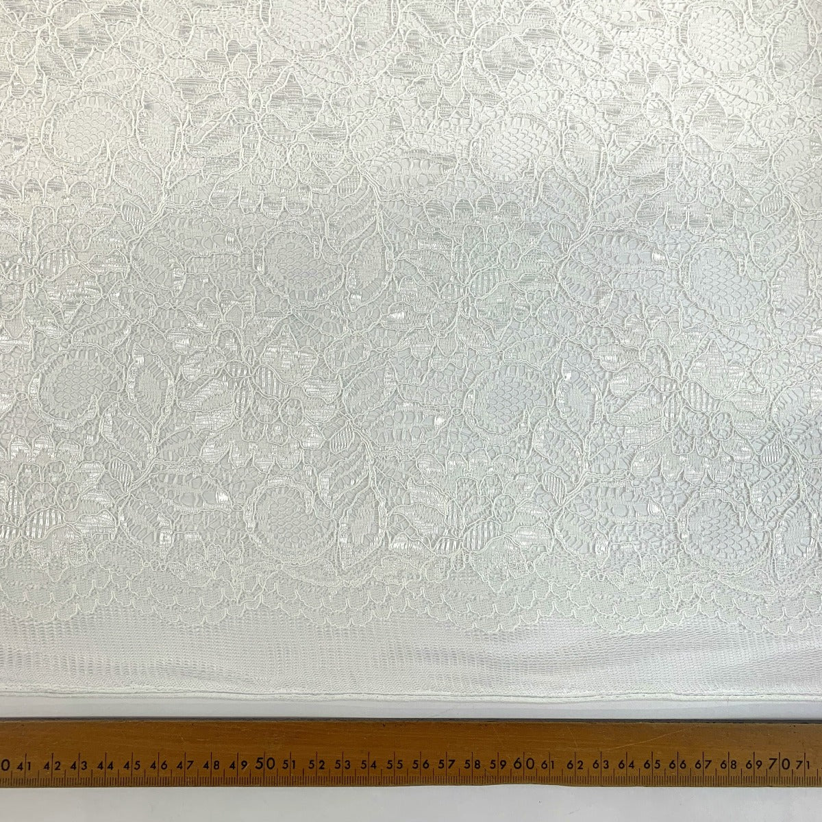 Spanish Eyes - Ivory