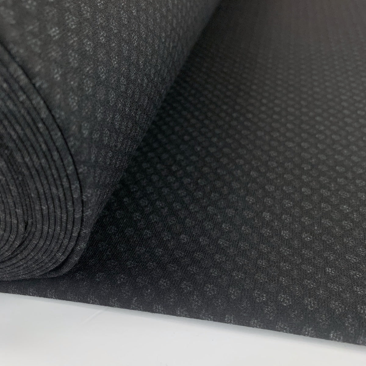 Premium Ponte - Spotty