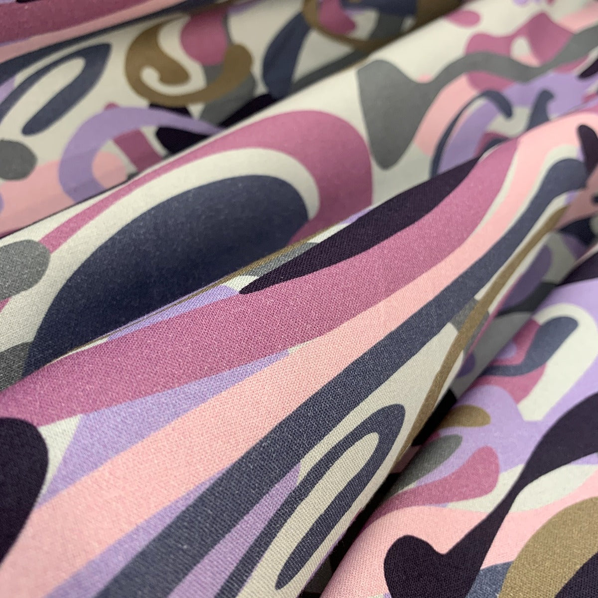 Stof Fabric - Camo Squiggles - Purple