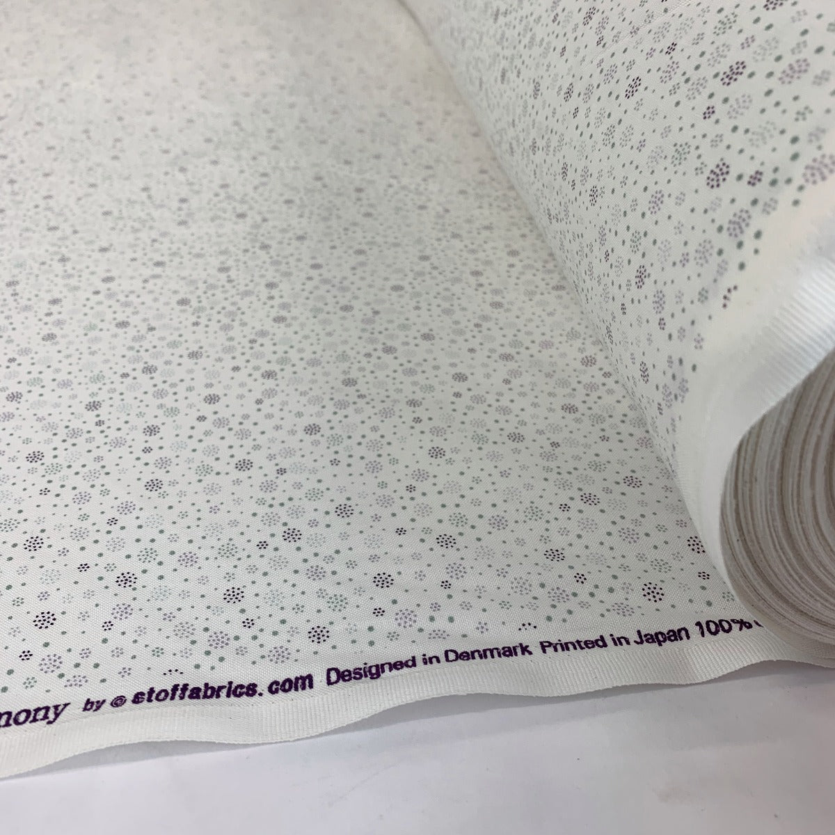 Stof Fabric - Dew Drops - Lavender