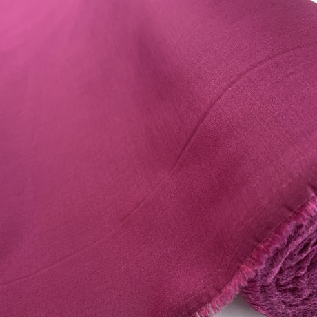 Superior Quality Plain Polycotton Magenta Fabric Roll